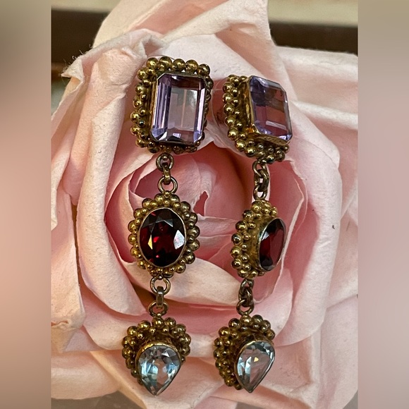 Vintage amethyst, garnet and blue topaz earrings set in gold plated SS. - Picture 4 of 7